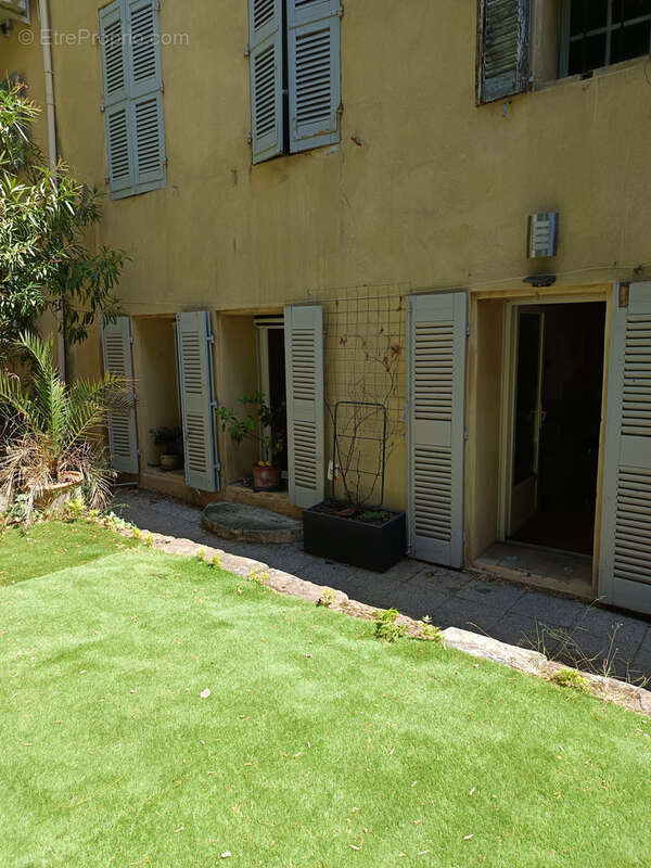 Appartement à AIX-EN-PROVENCE