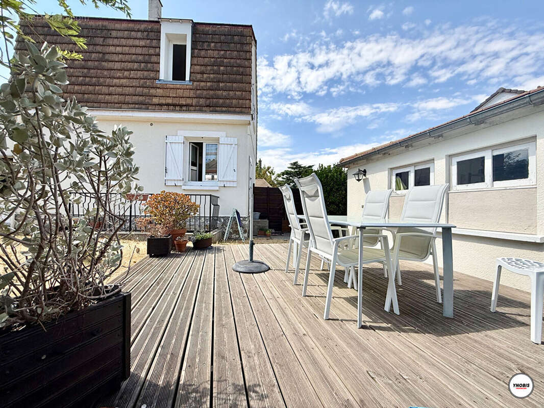 Maison Aubergenville 4 pièces 79 m2 - photo 2