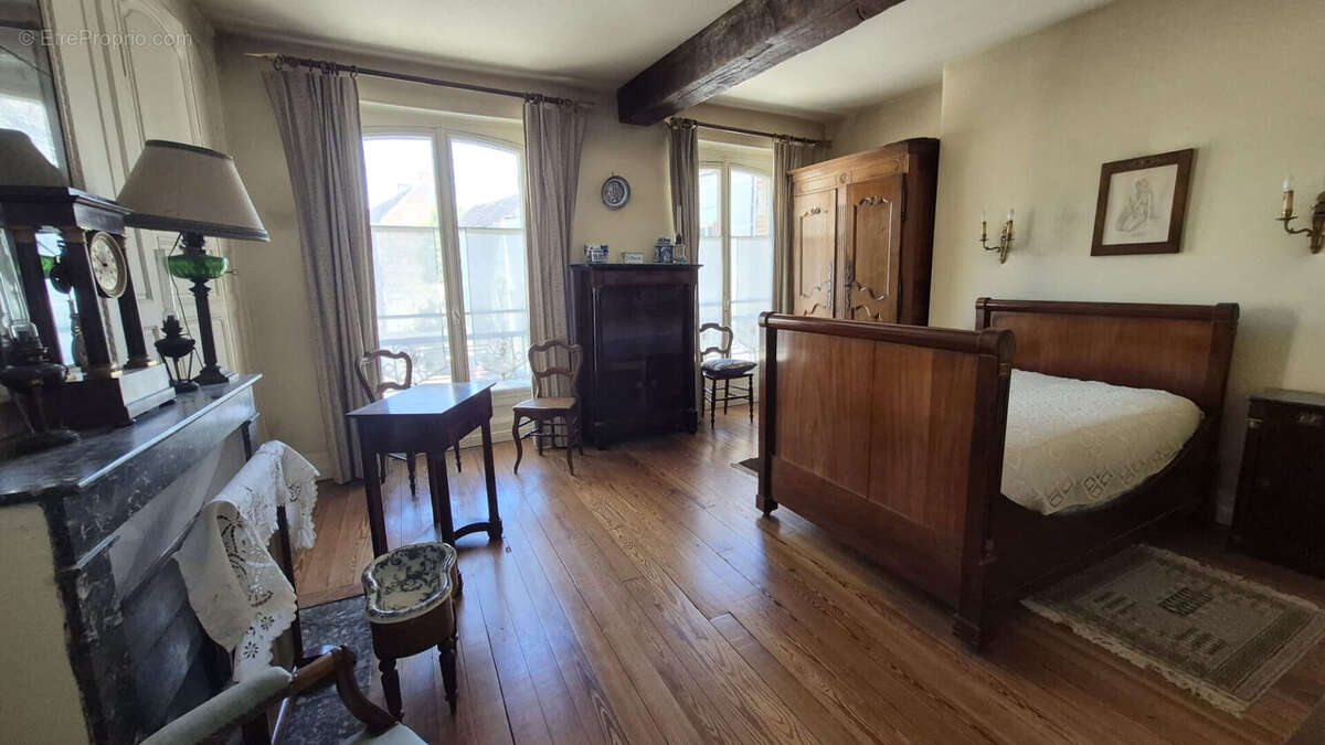 Appartement Provins  9 pièce(s) 188.96 m2 - photo 8