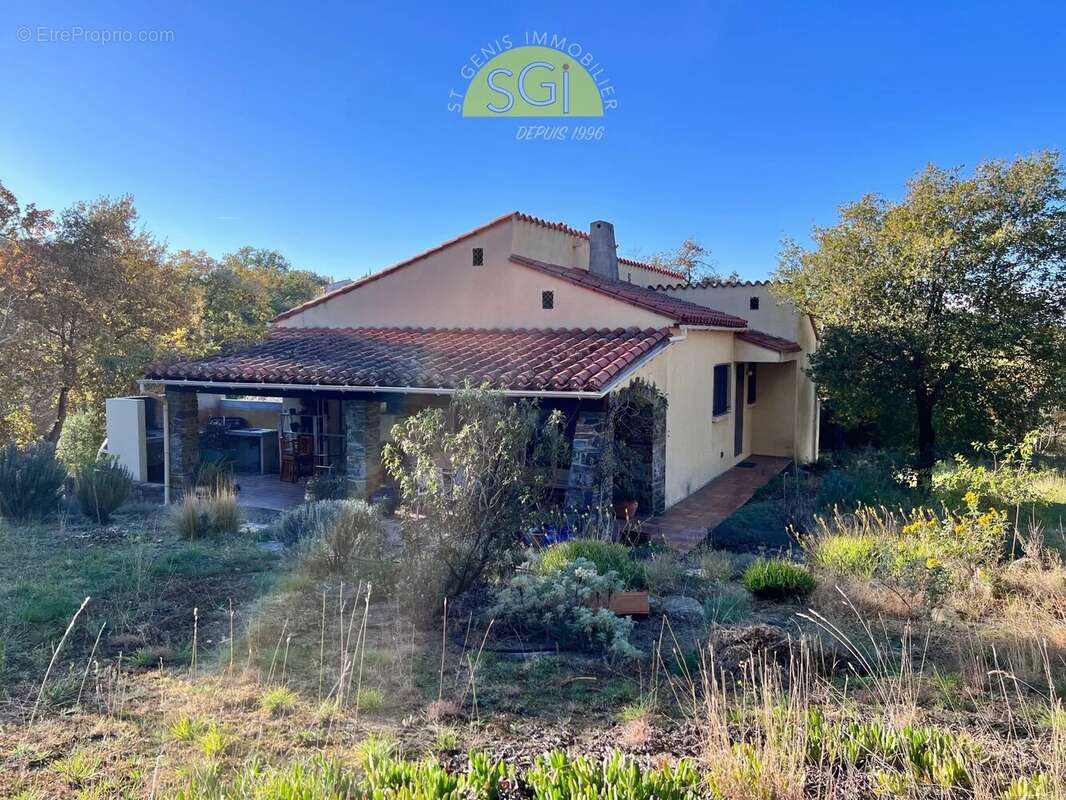 Maison à MONTESQUIEU-DES-ALBERES