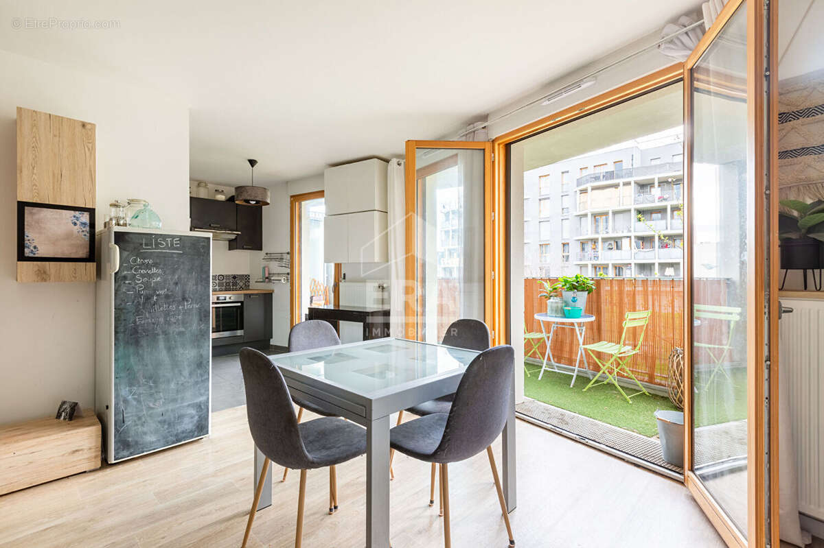 Appartement à IVRY-SUR-SEINE