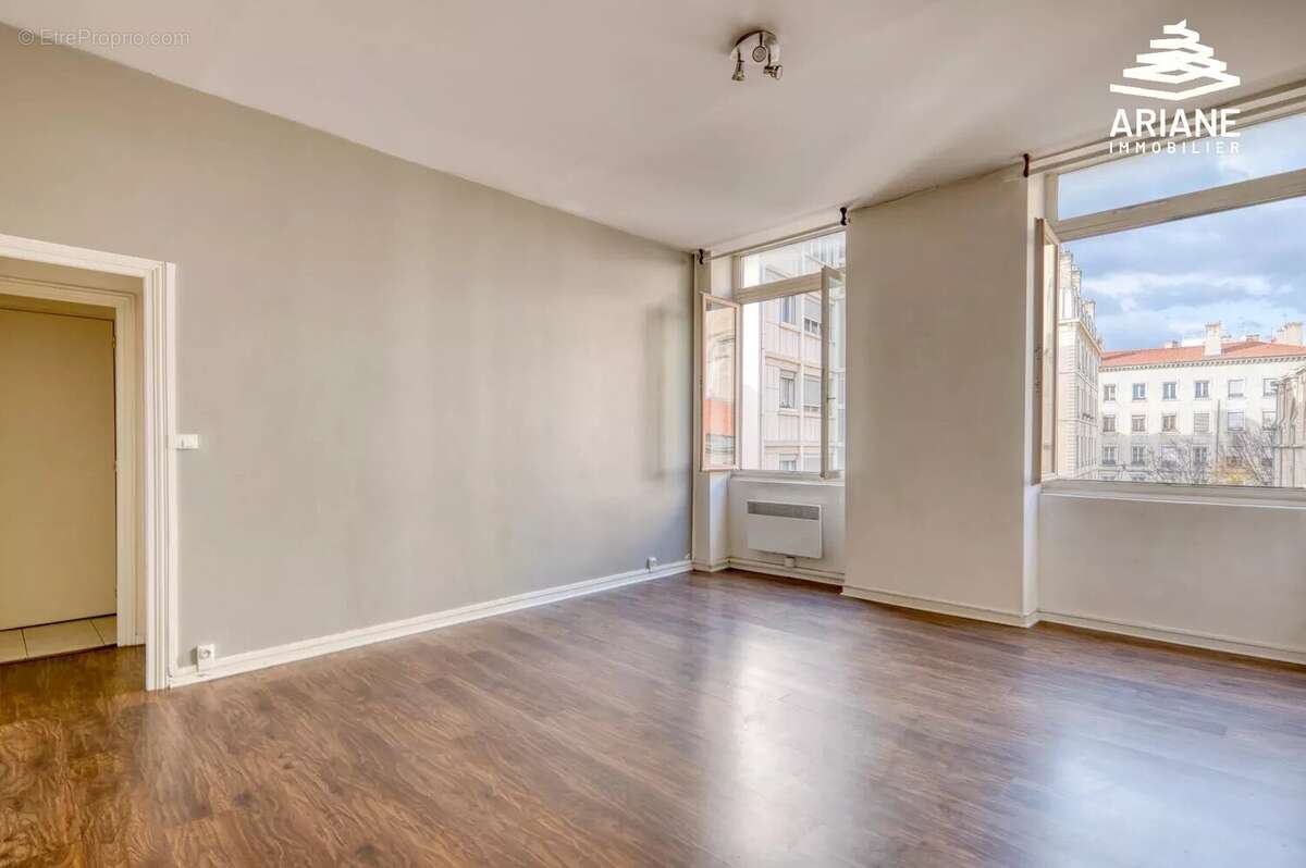 Appartement à LYON-7E