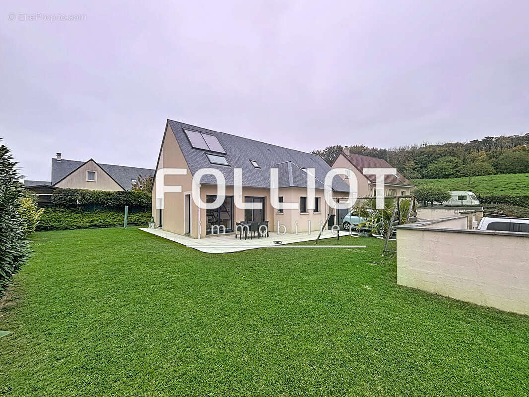 Maison à DIVES-SUR-MER