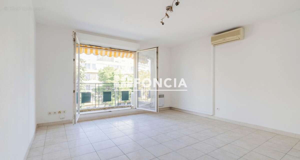 Appartement à MARSEILLE-10E