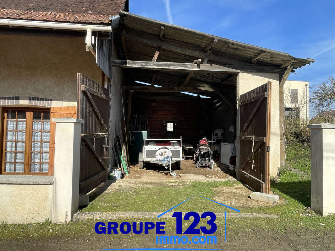 Maison de 66 m2 avec combles aménageables   Venoy, à 10 minutes d’Auxerre - photo 9