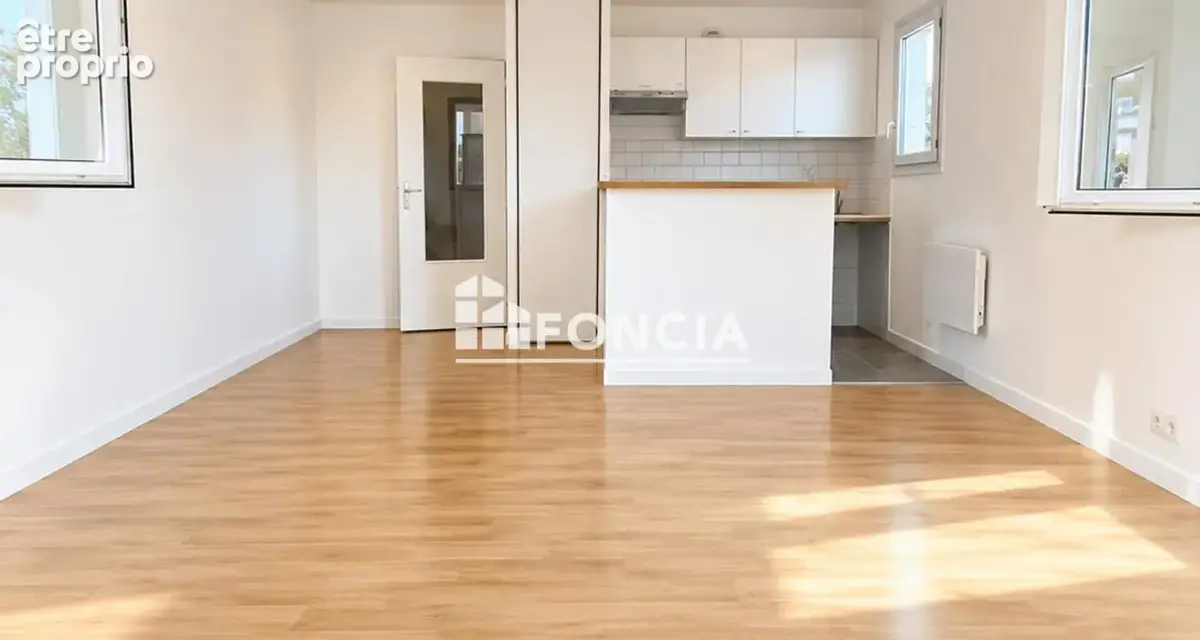 Appartement à PONTAULT-COMBAULT