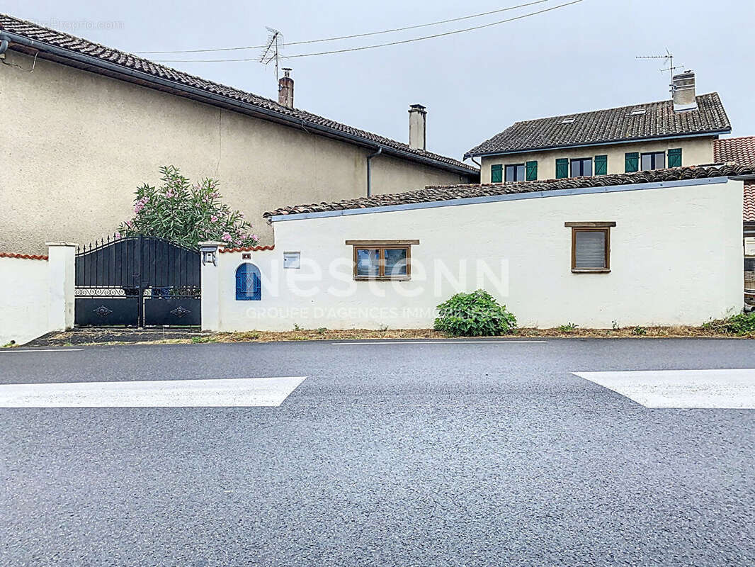 Maison à CASTELNAU-MAGNOAC