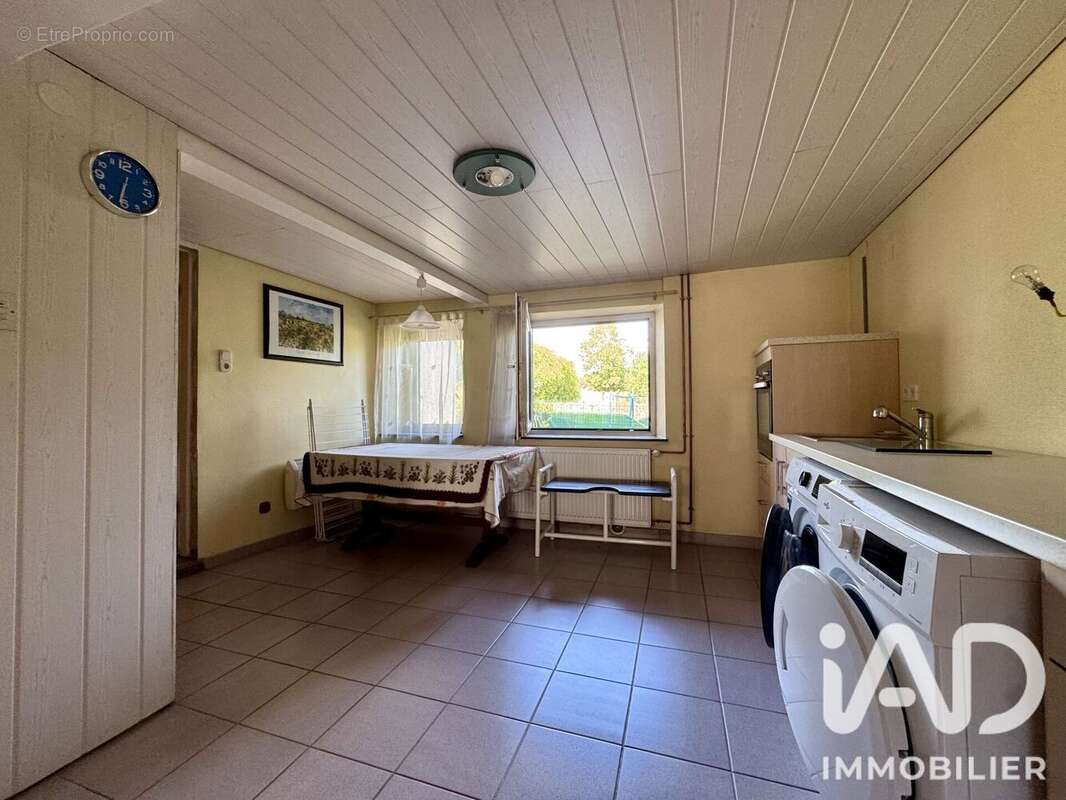 Maison 228 m² à Fenetrange  - photo 5