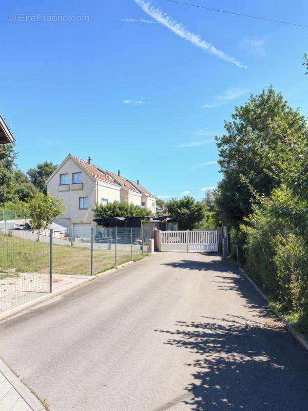 Maison à ZIMMERSHEIM