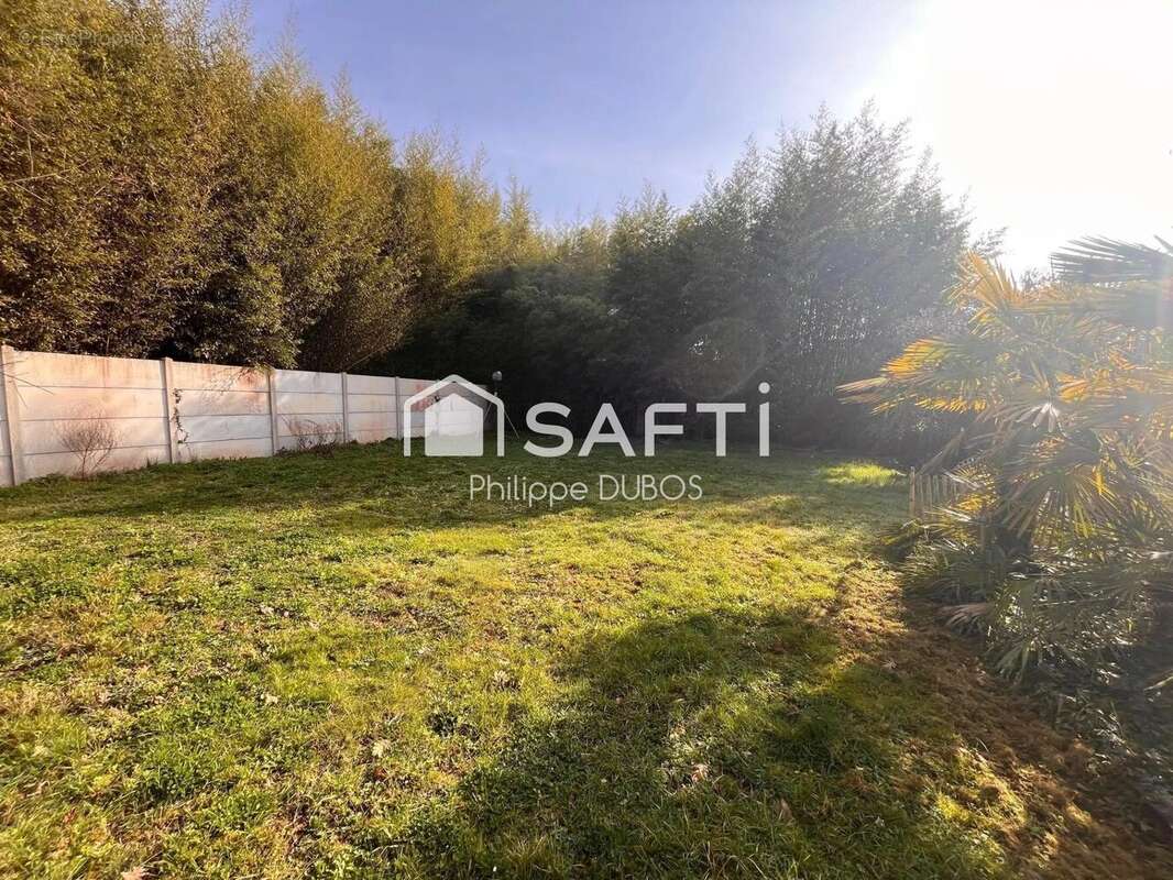 Photo 3 - Terrain à MIOS