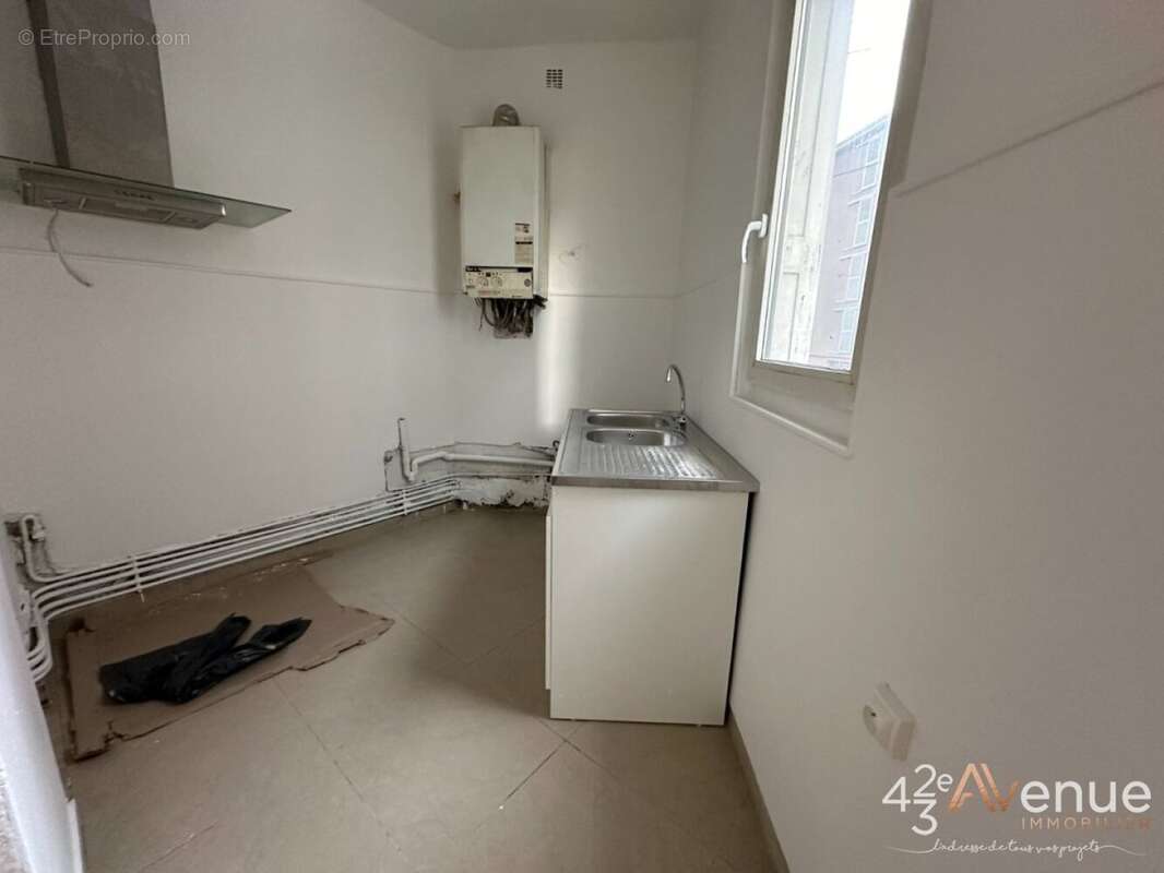 Appartement à SAINT-ETIENNE