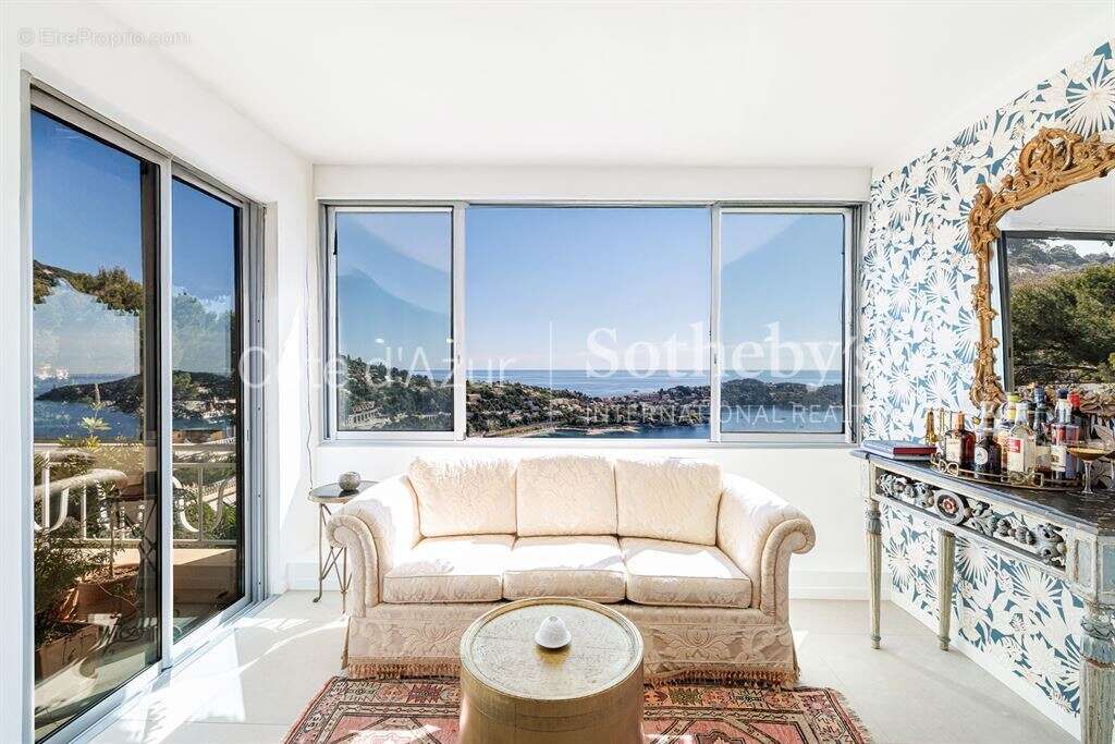 Appartement à VILLEFRANCHE-SUR-MER