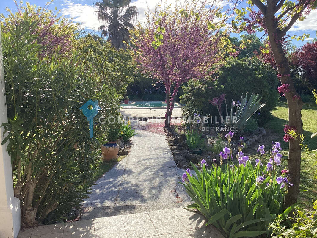 DPT GARD (30), à vendre, NIMES proche, maison individuelle type 8, terrain de 3434m2, piscine, garage - photo 14