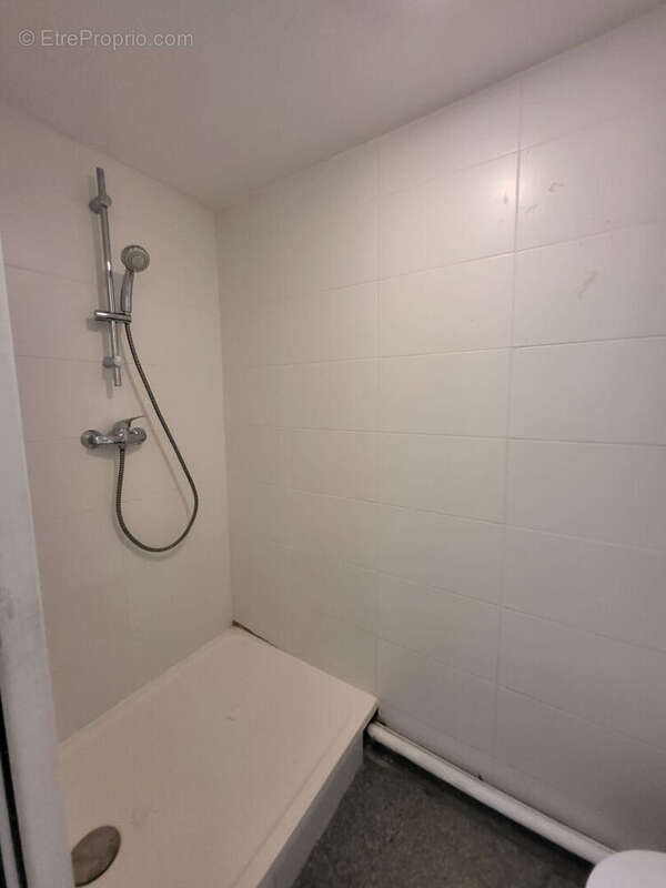 Commerce à PARIS-15E