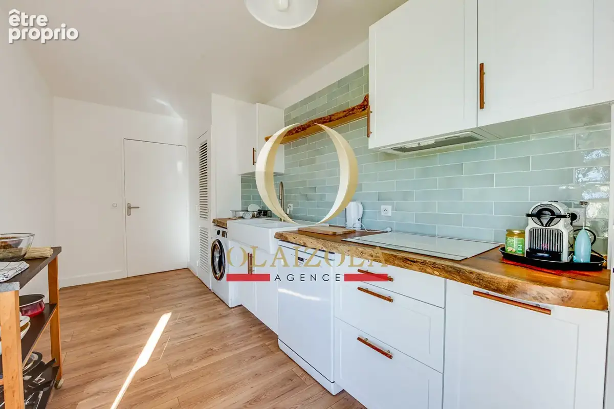BIARRITZ / SAINT CHARLES - Appartement dernier étage avec vue dégagée - photo 7