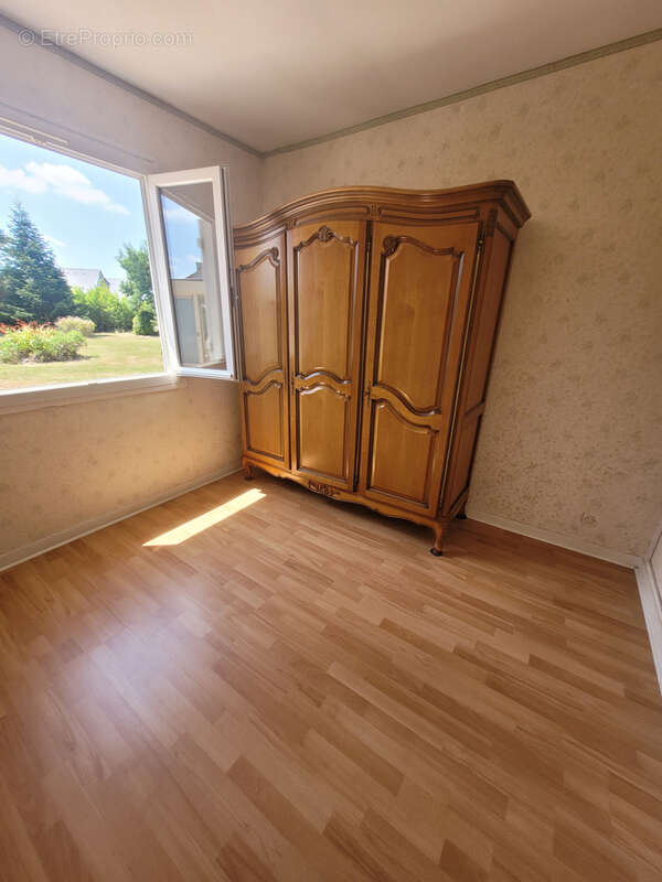 Maison de plain-pied, sur beau terrain arboré clos, sans vis à vis - photo 9