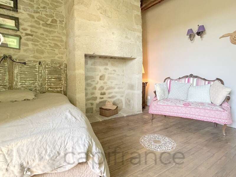 Maison à ARGENTAT