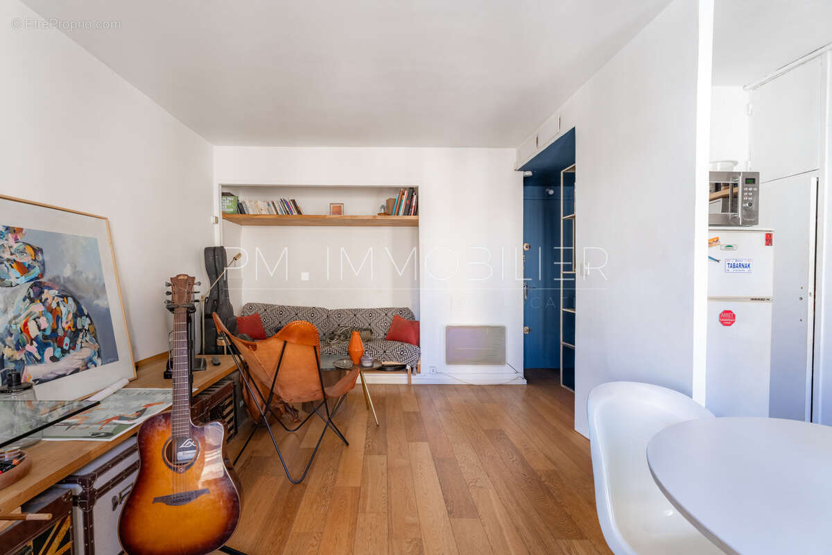 Appartement à MARSEILLE-6E