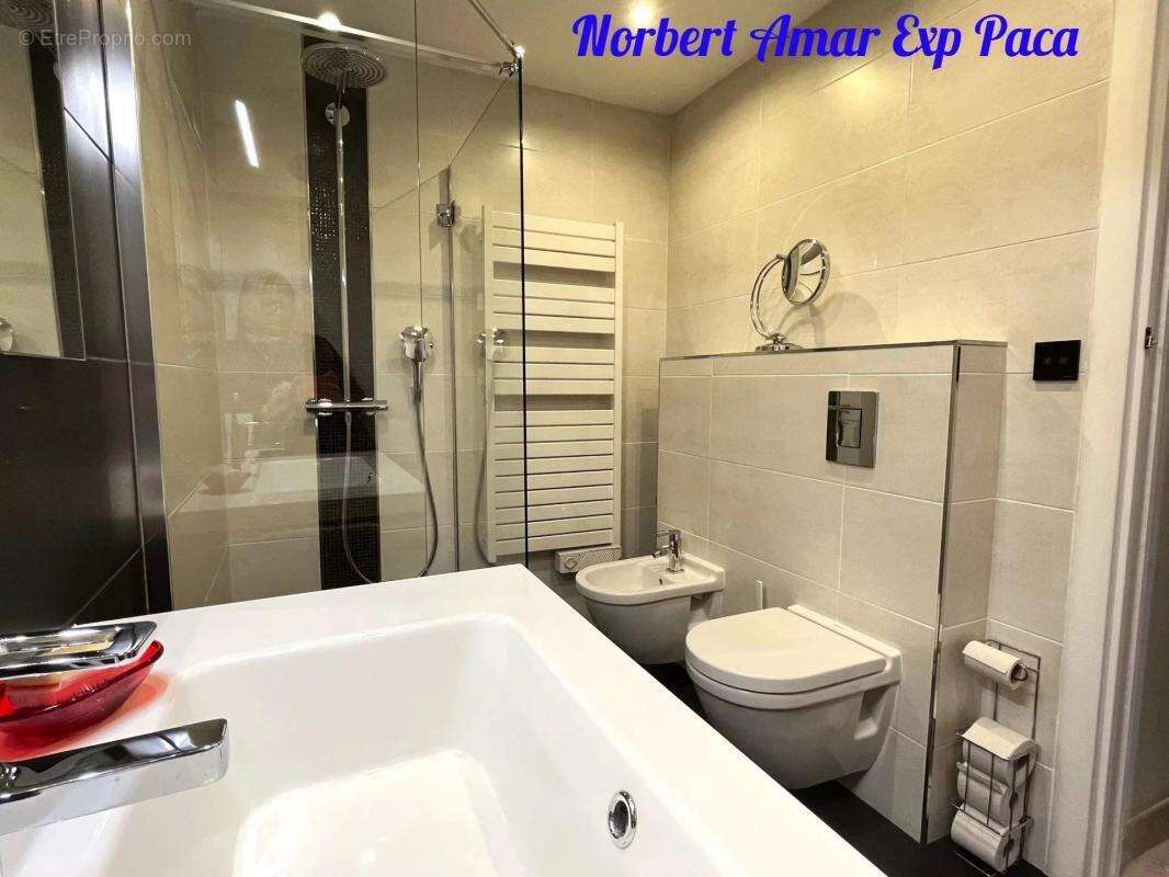 Appartement à FREJUS