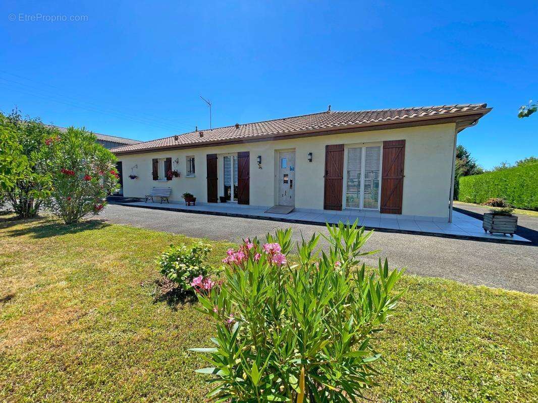 Maison à MARSAC-SUR-L'ISLE