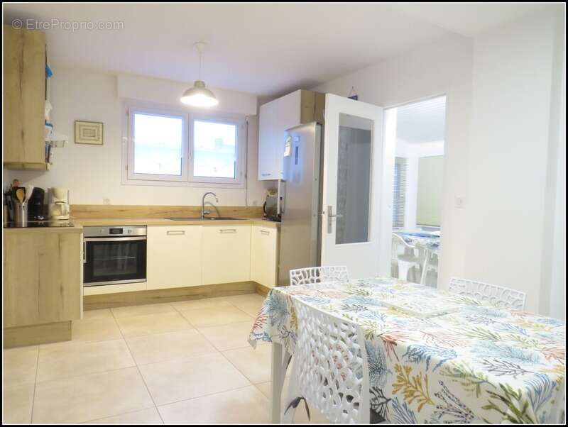 Maison à LA TURBALLE