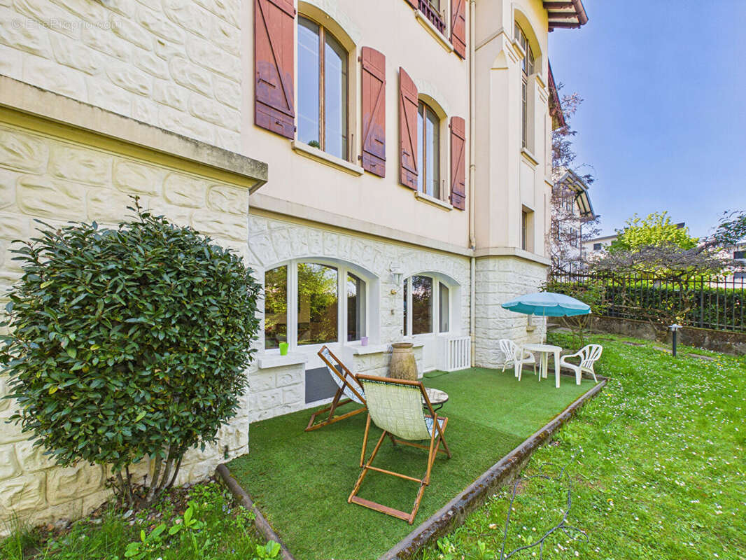 Appartement à EVIAN-LES-BAINS
