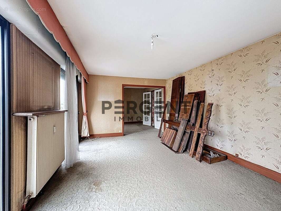 Appartement à CHARLEVILLE-MEZIERES