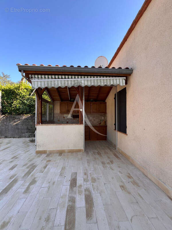 Maison à FUMEL