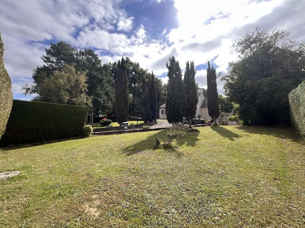 Maison à MINIAC-MORVAN