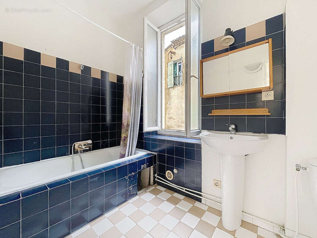 Appartement à CADENET