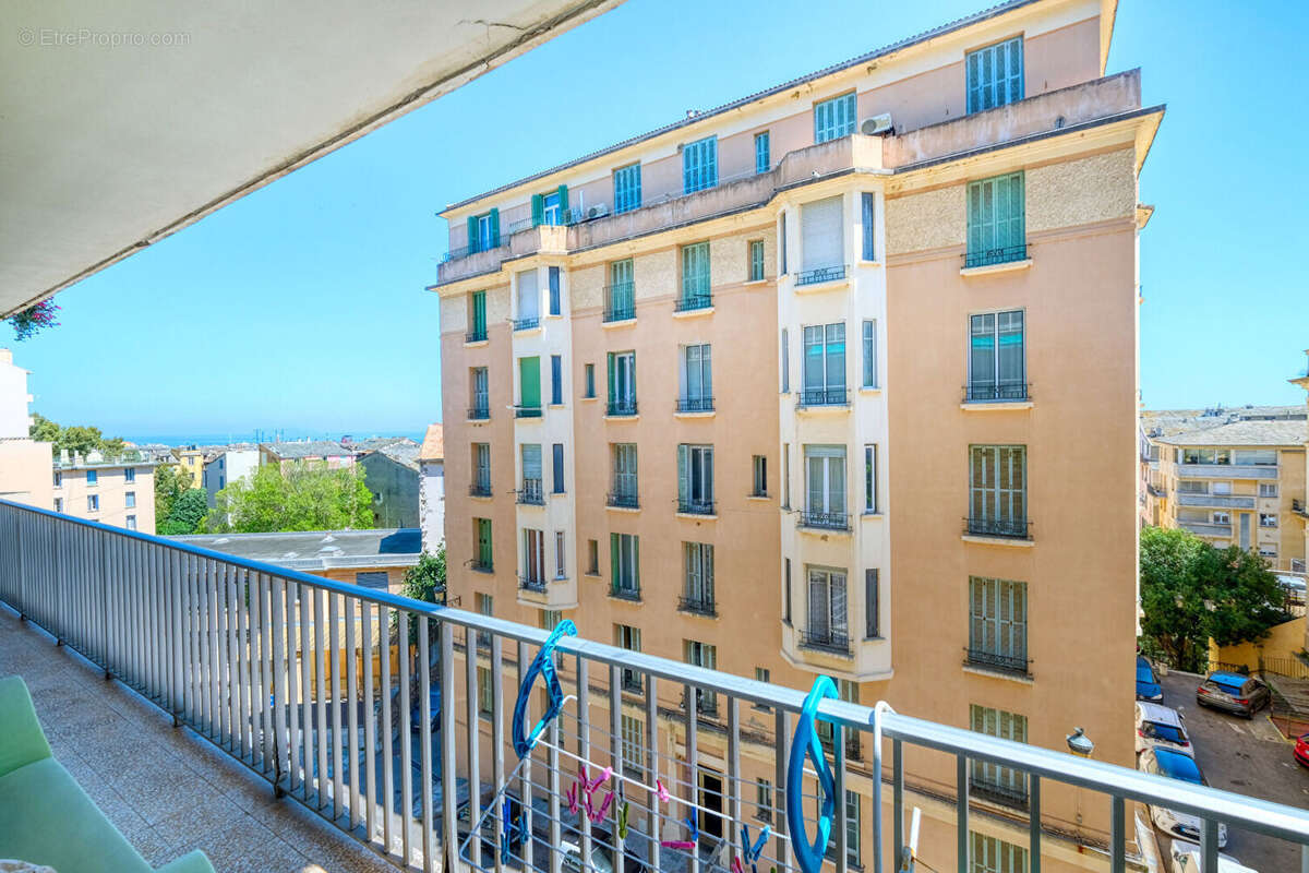 Appartement à BASTIA