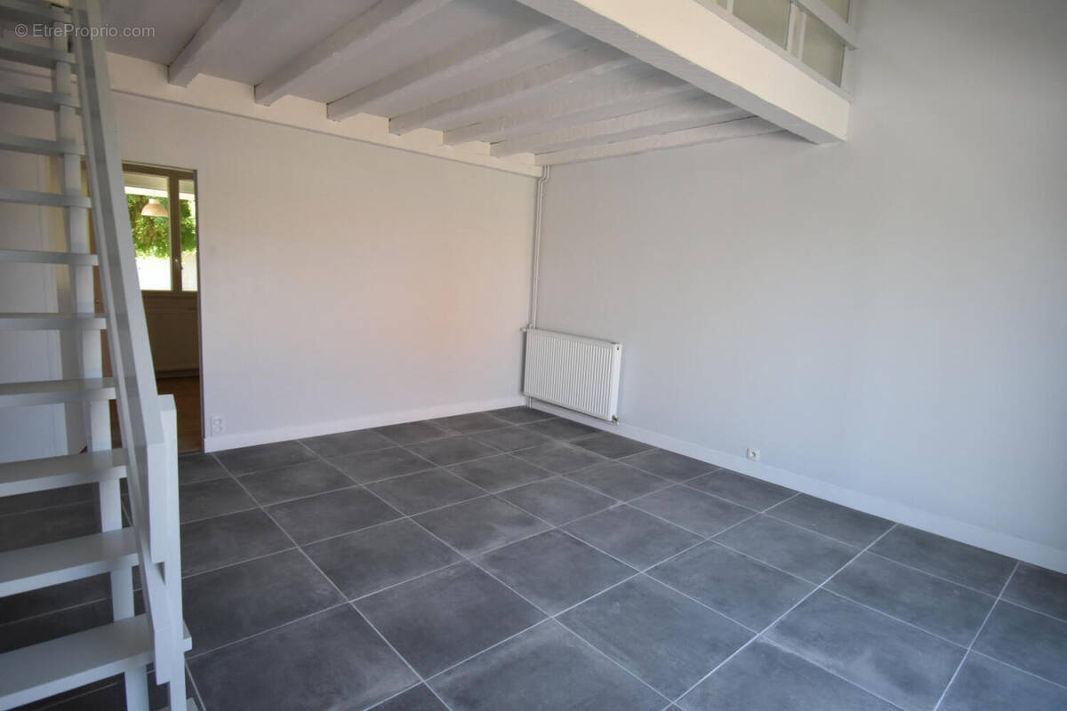 DSC_0013 - Maison à SOYAUX