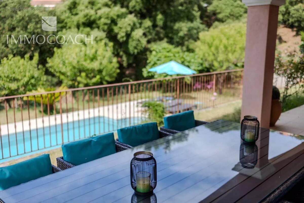 Villa avec piscine , garage proche du golf de Valvros - photo 5