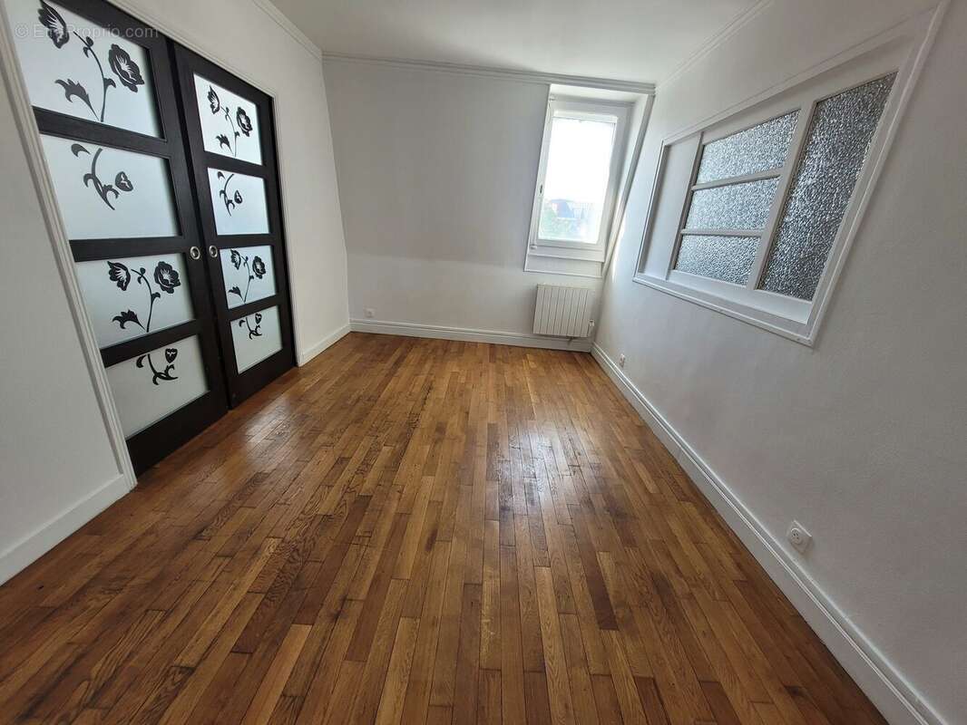 Appartement 58 m² à Le Bourget  - photo 3