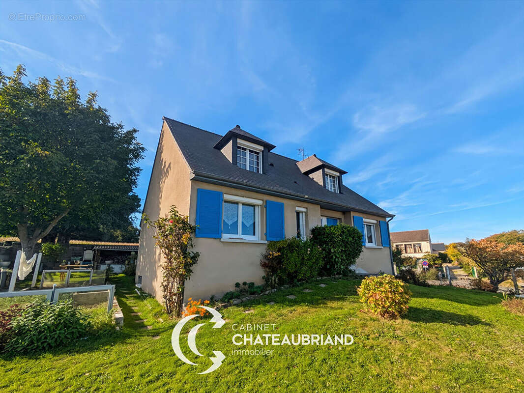 Maison à SAINT-PERE