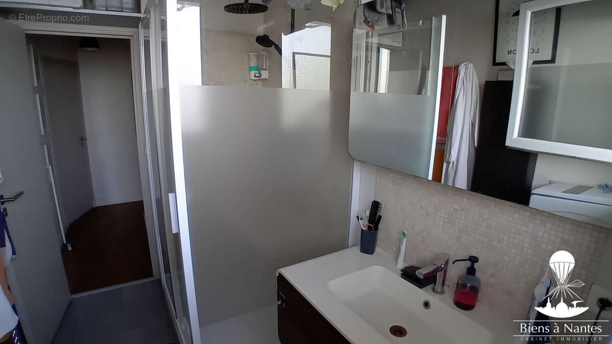 Appartement à NANTES