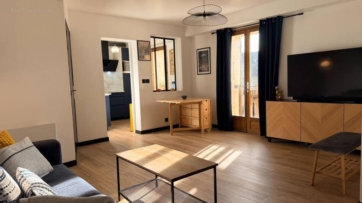 Appartement à AUVERS-SUR-OISE