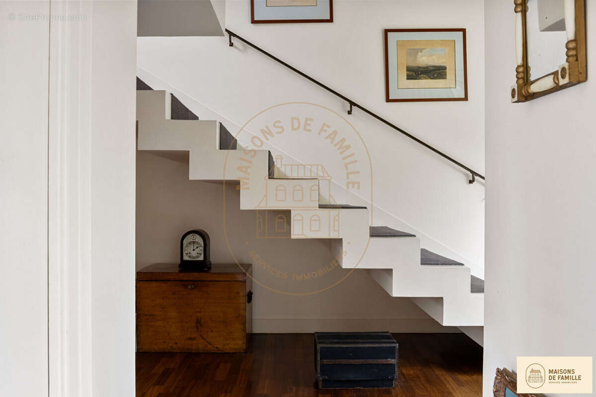 Maison à RUEIL-MALMAISON