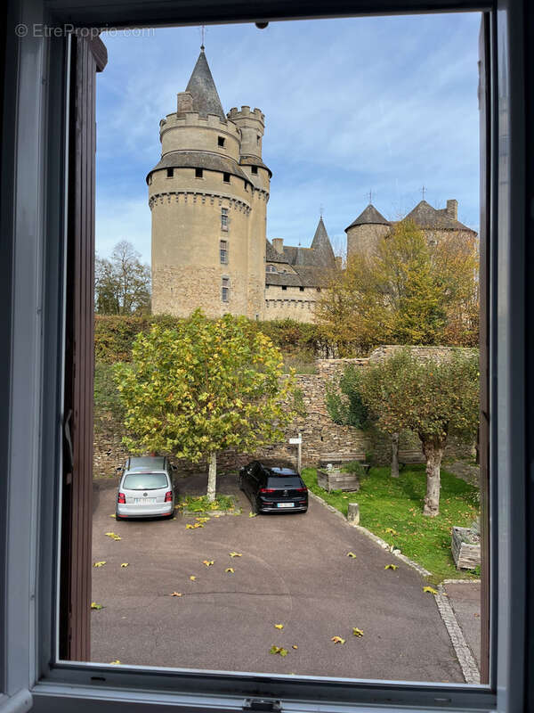 Maison à COUSSAC-BONNEVAL