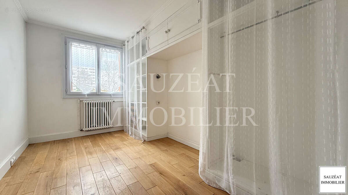 Appartement à BAGNEUX