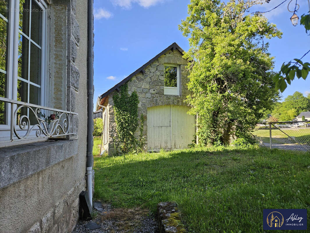 Maison à COMBRESSOL