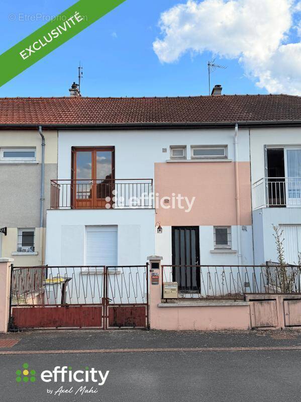 Maison 74 m² à Aulnat  - photo 1