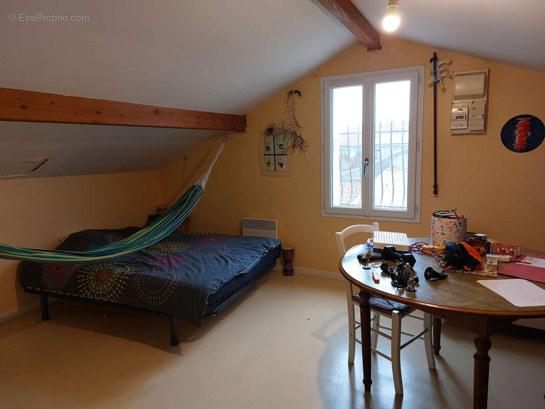 Maison à FAYE-L&#039;ABBESSE