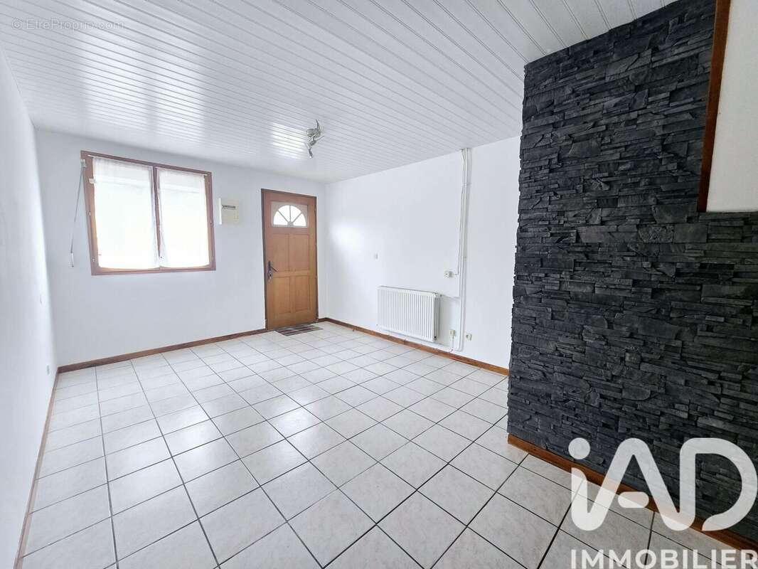 Maison 58 m² à Fleigneux  - photo 4