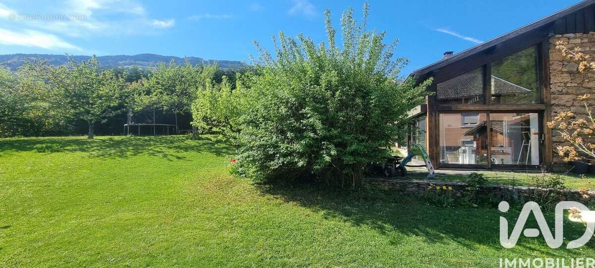 Photo 2 - Maison à ALLEVARD