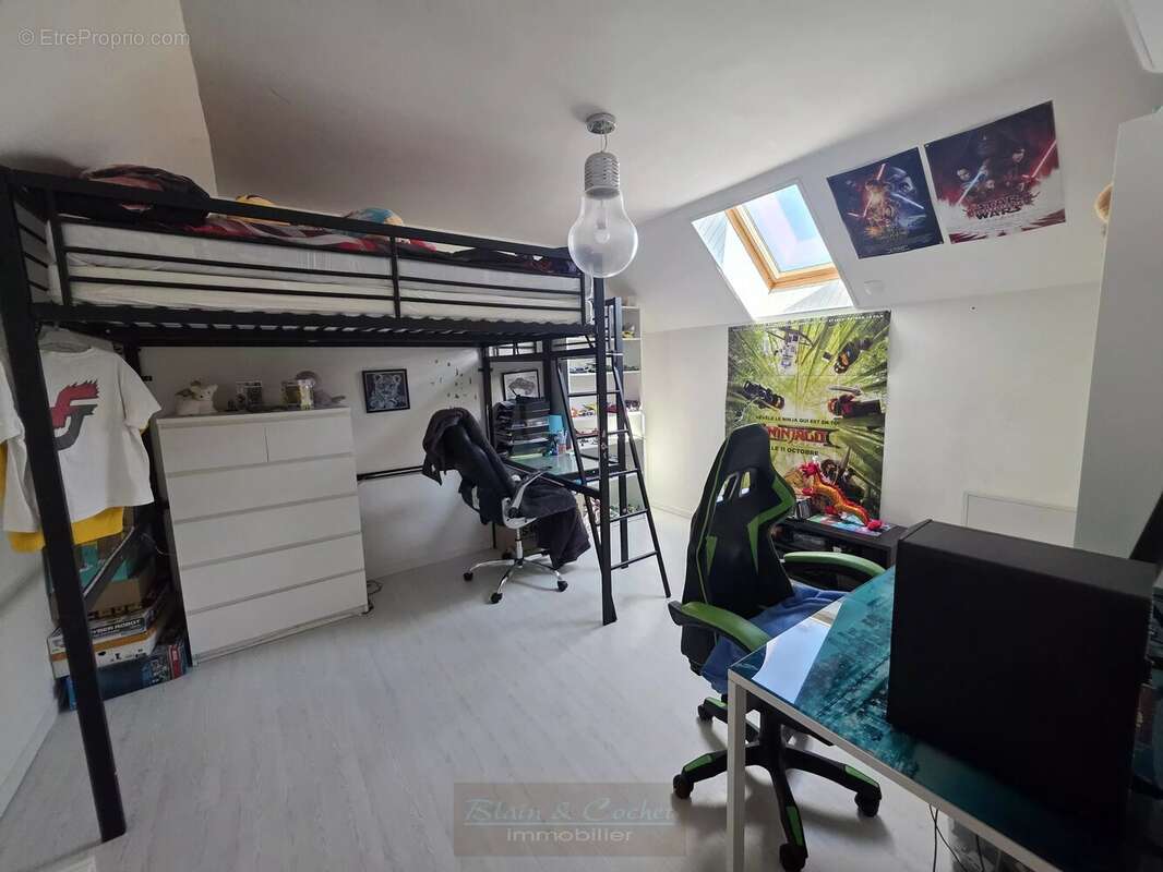 Maison familiale avec 5 chambres - Corquilleroy - photo 8