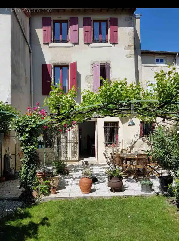 Maison à BOURG-LES-VALENCE