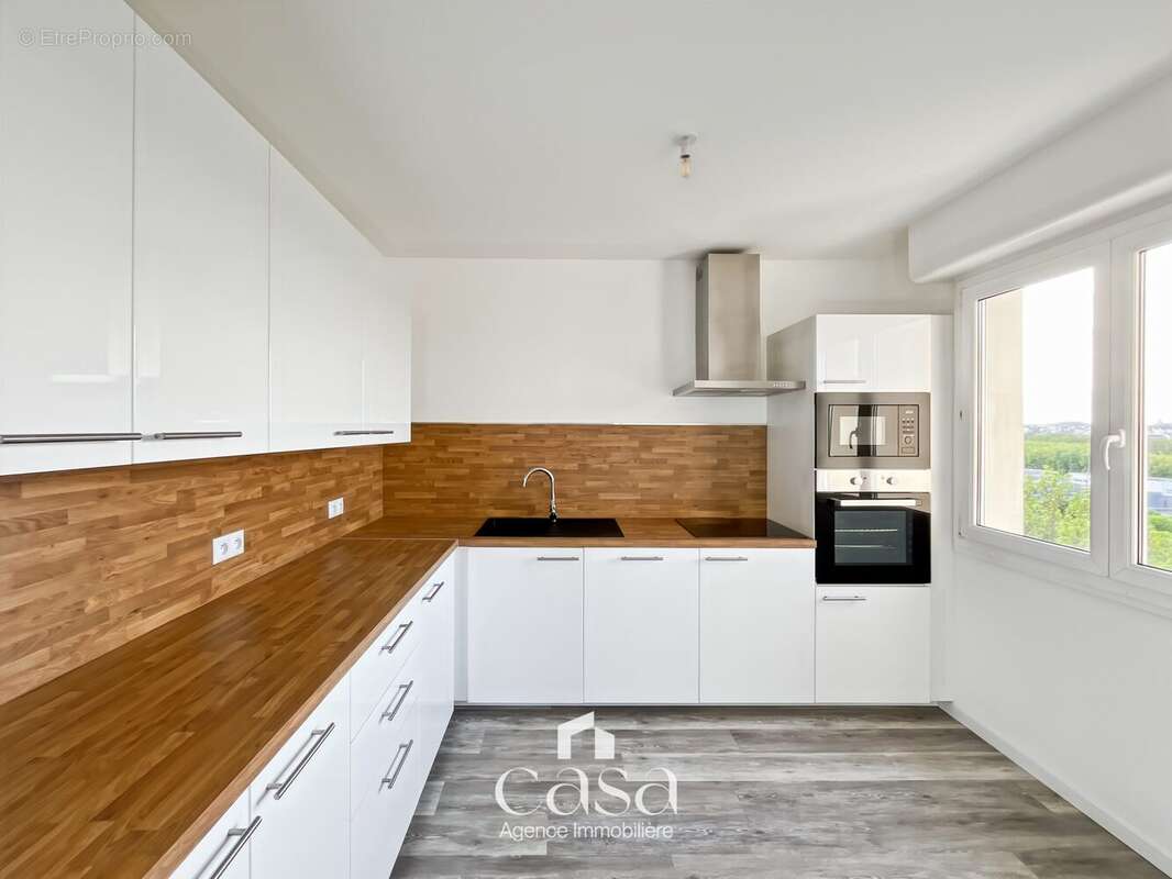 Appartement à MONDEVILLE