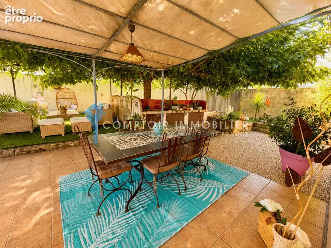 En exclusivité Vergèze, Villa de PP 130m2 sur 1000 m2 de terrain avec piscine et 4 chambres piscine et grand a - photo 22