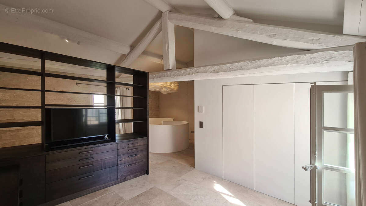 Appartement à UZES